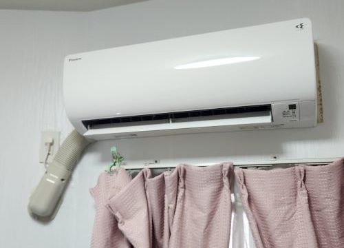 名古屋市　エアコン交換工事　画像　室内機